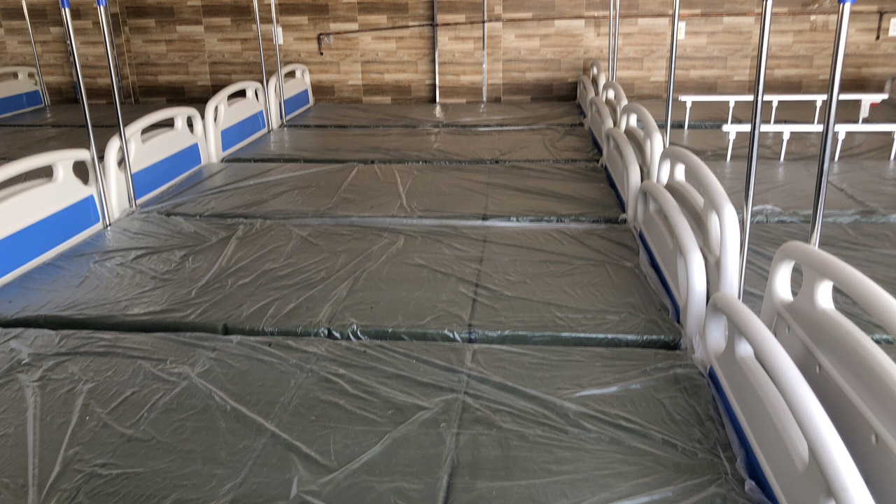 Giường y tế cho người già