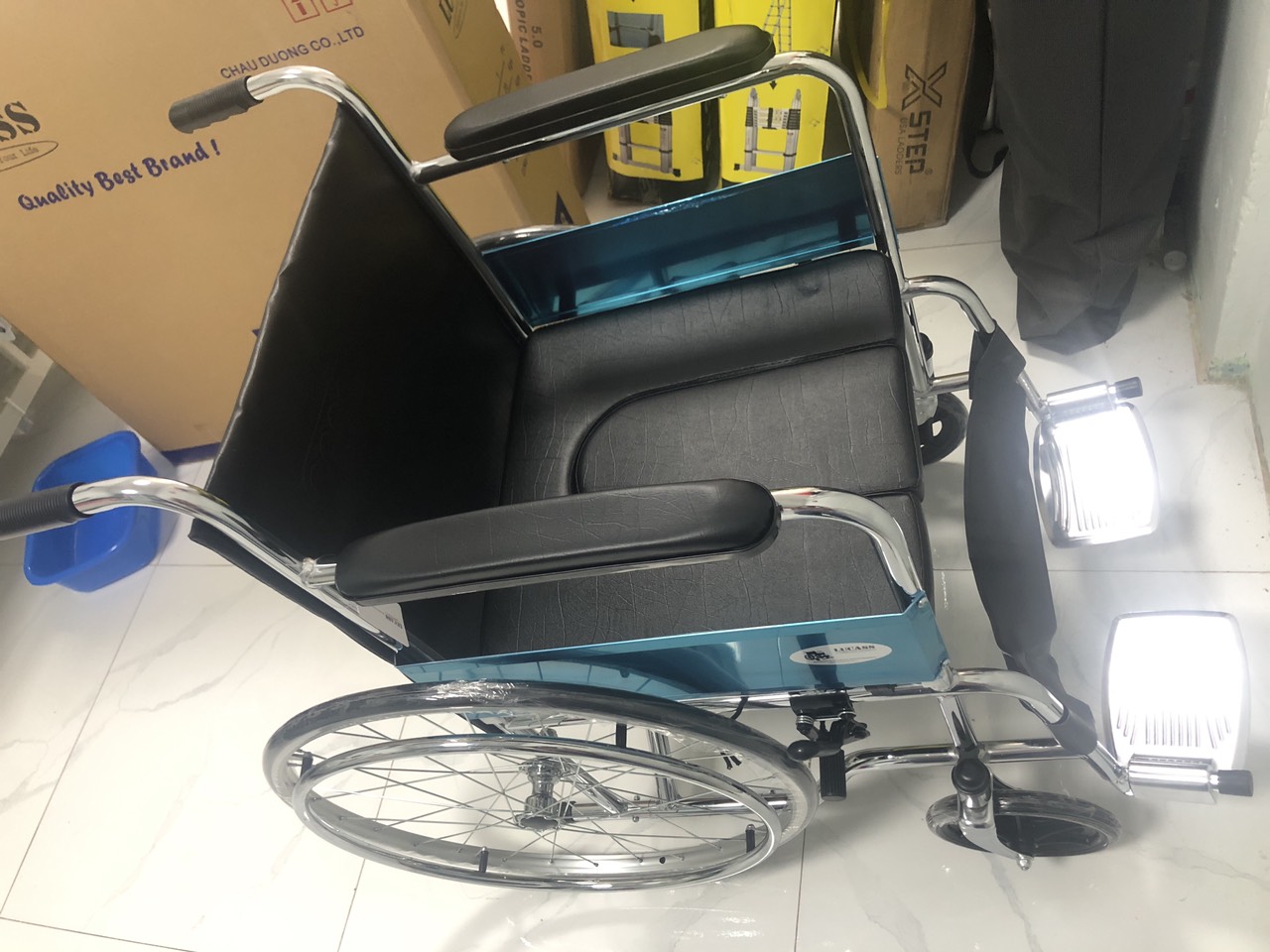 Cấu tạo xe lăn thường Lucass X9 có gì ưu việt?