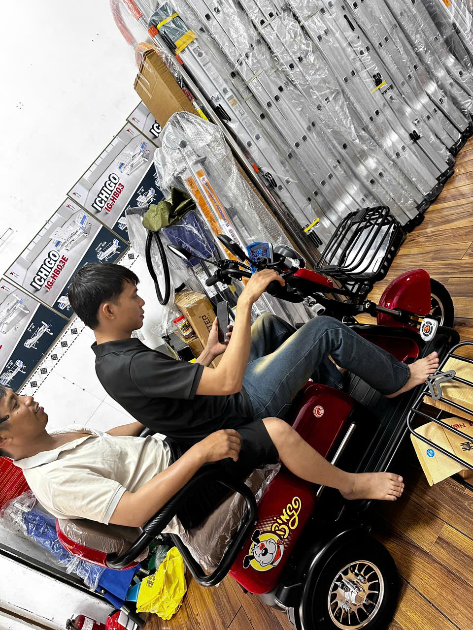 xe điện 3 bánh ở Bình phước