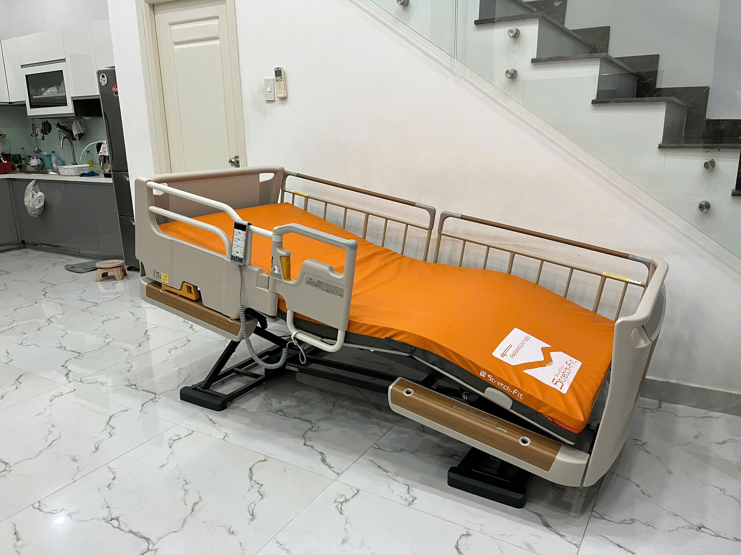 Giường ngủ đơn cao cấp Paramount Bed Rakusho Z